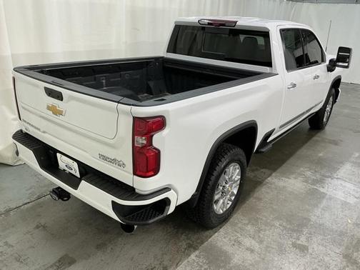 2024 Chevrolet Silverado 2500 High Country