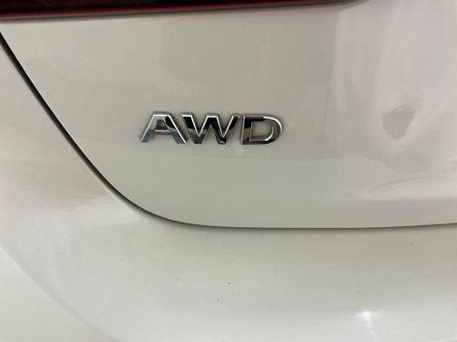 Majestic White 2018 INFINITI Q50 3.0t LUXE