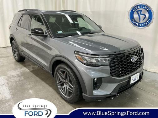 Carbonized Gray Metallic 2026 Ford Explorer ST
