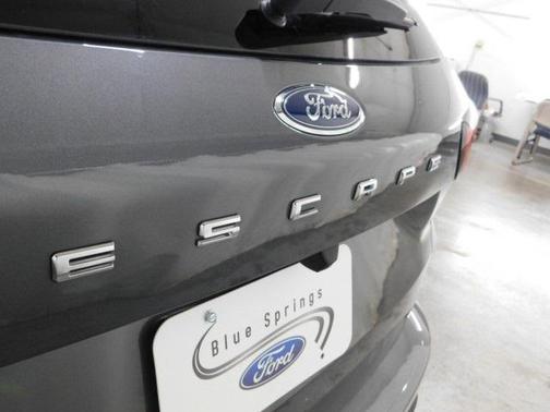 2024 Ford Escape ST-Line