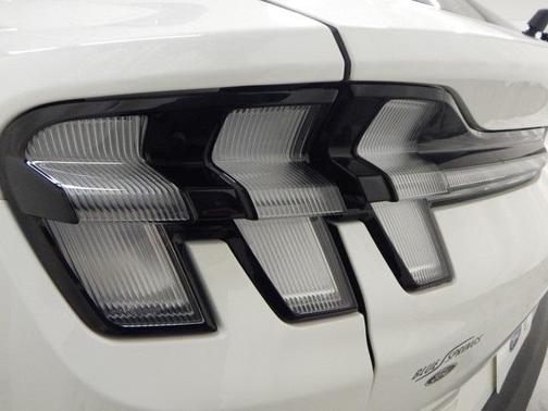 2024 Ford Mustang Mach-E Select