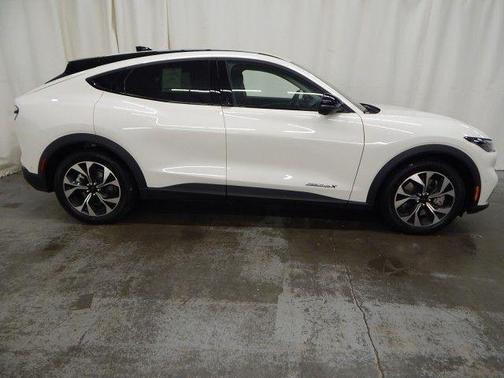 2024 Ford Mustang Mach-E Select