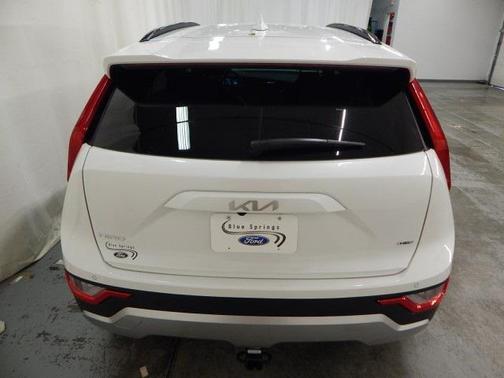 2025 Kia Niro EX