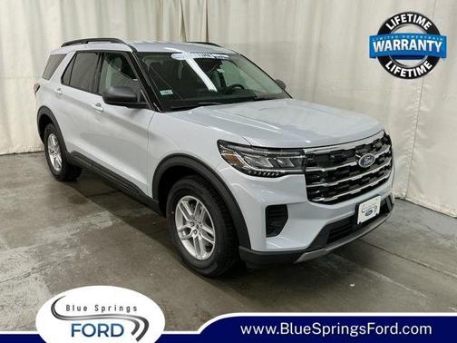 2026 Ford Explorer Active (200A)