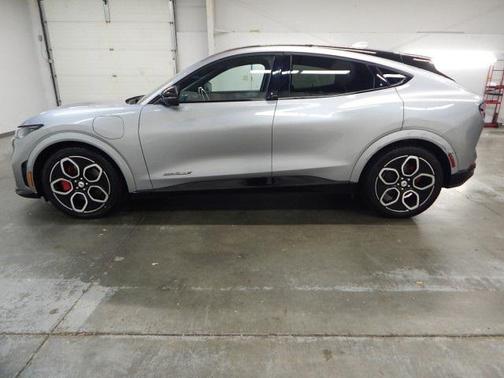 2021 Ford Mustang Mach-E GT