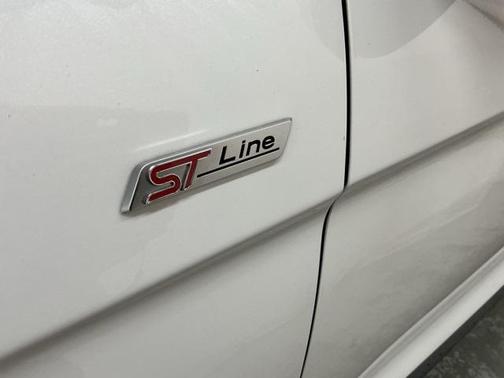 2022 Ford Edge ST Line