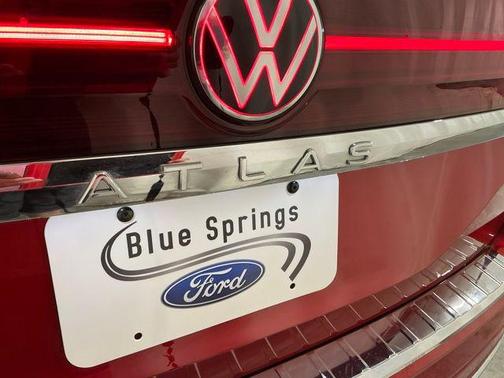 2025 Volkswagen Atlas 2.0T SEL Premium R-Line 4MOTION