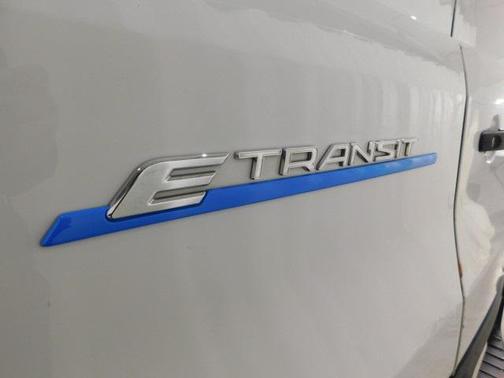 2022 Ford Transit-350 Base