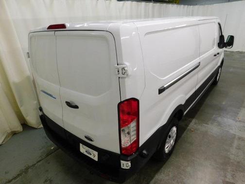 2022 Ford Transit-350 Base
