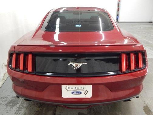 2016 Ford Mustang EcoBoost Premium