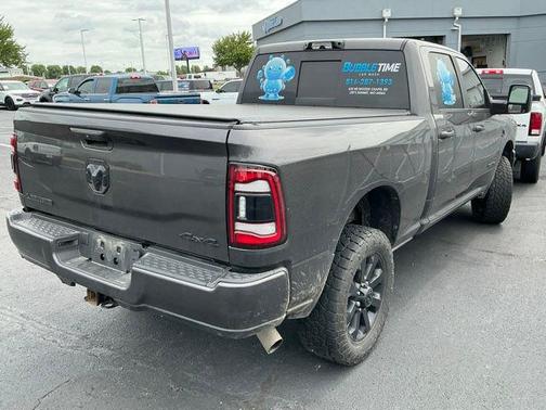 Granite Crystal Metallic Clearcoat 2023 RAM 2500 Laramie Crew Cab 4x4 6'4' Box