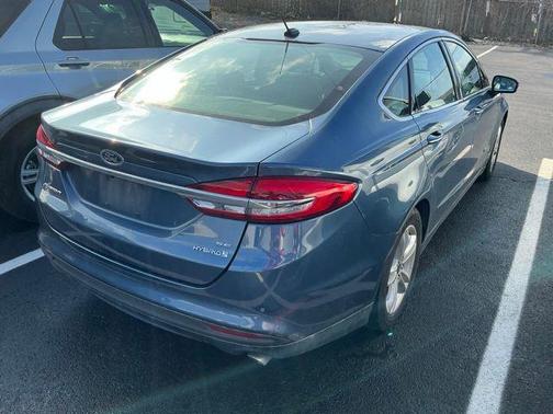 2018 Ford Fusion Hybrid SE