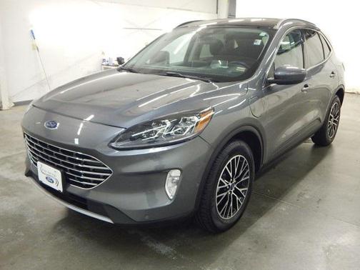 2021 Ford Escape Titanium