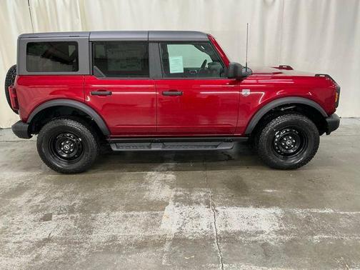 RUBY RED MET TNTD CLEARCOAT 2026 Ford Bronco Big Bend