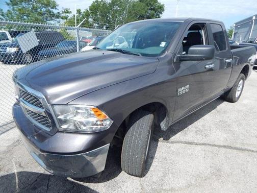 2018 RAM 1500 SLT