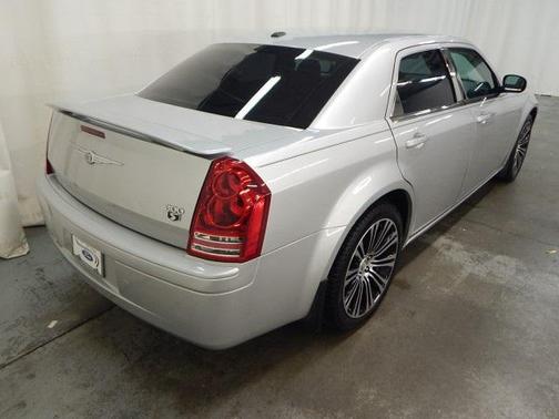 2010 Chrysler 300 300S V6