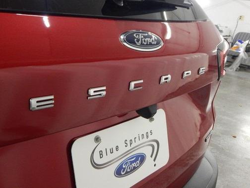 2026 Ford Escape ST-Line