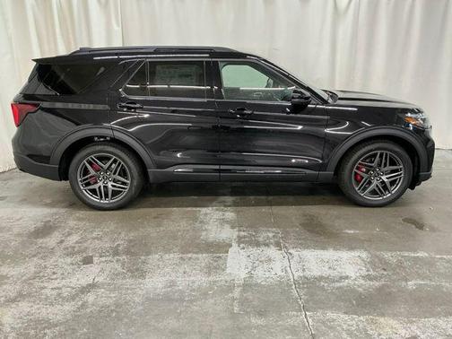 AGATE BLACK METALLIC 2026 Ford Explorer ST