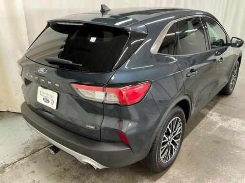 STONE BLUE METALLIC 2022 Ford Escape SEL