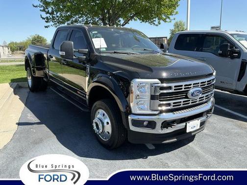 AGATE BLACK 2024 Ford F-450 XL