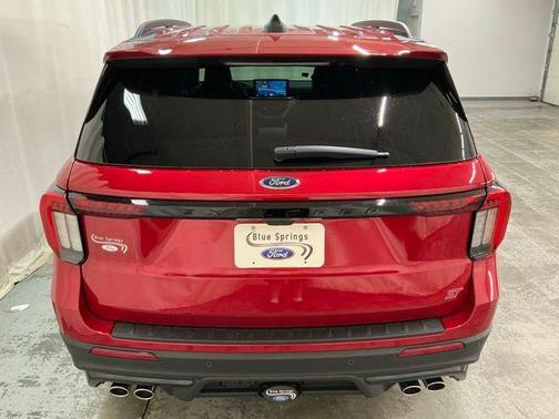 RAPID RED MET TINTED CC 2026 Ford Explorer ST