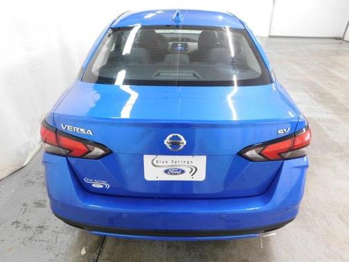 2021 Nissan Versa 1.6 SV