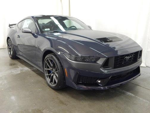 2025 Ford Mustang Dark Horse Fastback