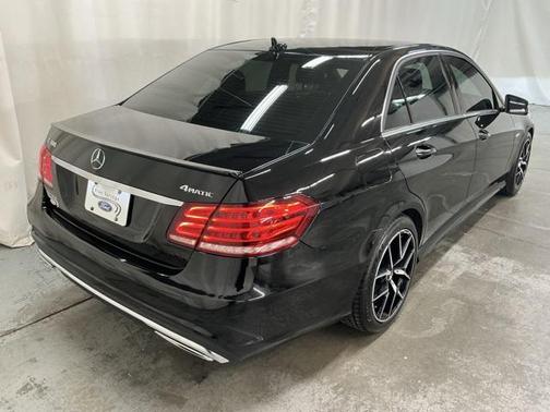 2016 Mercedes-Benz E-Class 4MATIC