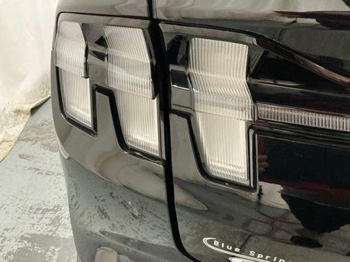 2022 Ford Mustang Mach-E Select