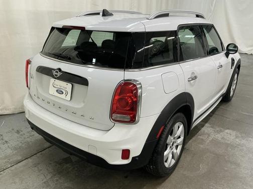 2019 MINI Countryman Cooper