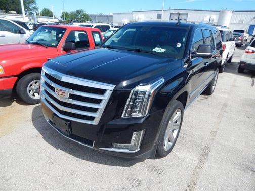 2016 Cadillac Escalade ESV Premium