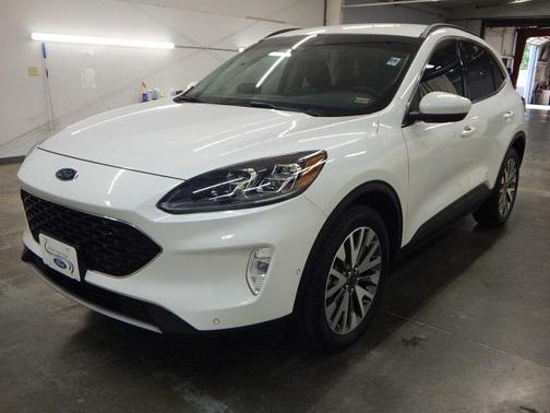 2021 Ford Escape Titanium
