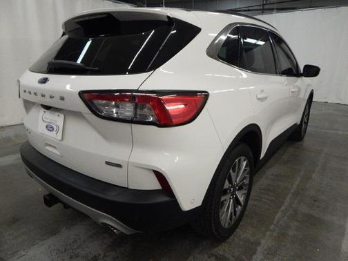 2021 Ford Escape Titanium