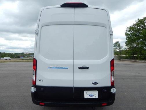 2022 Ford Transit-350 Base