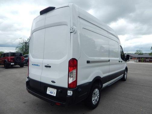 2022 Ford Transit-350 Base