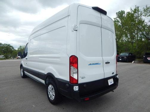 2022 Ford Transit-350 Base