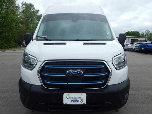 2022 Ford Transit-350 Base