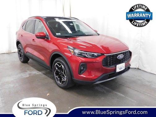 2026 Ford Escape Platinum