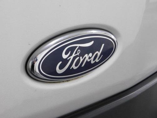 2015 Ford Transit-150 XLT