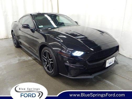 2022 Ford Mustang EcoBoost Premium