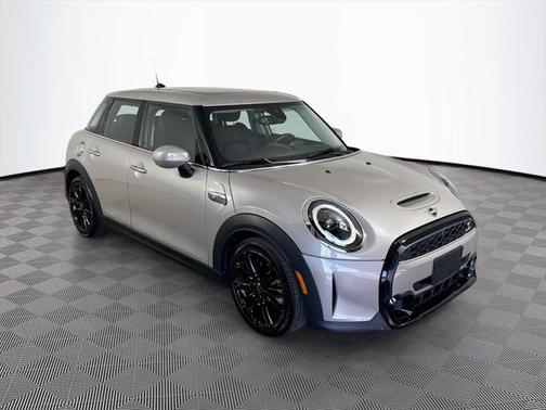 2024 MINI Hardtop Cooper S