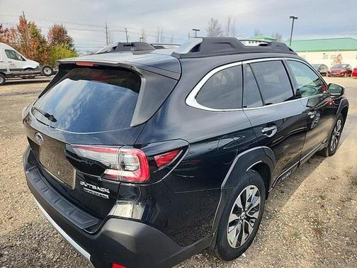 2023 Subaru Outback Touring XT