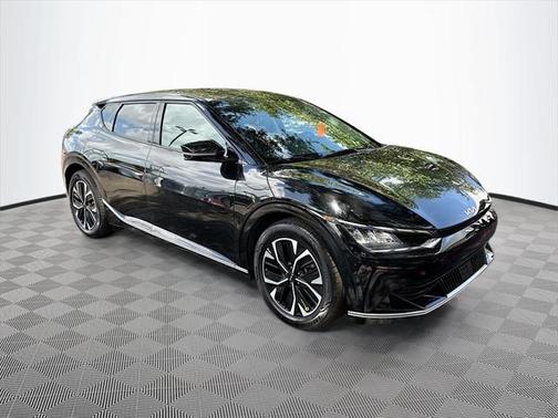 2023 Kia EV6 Wind