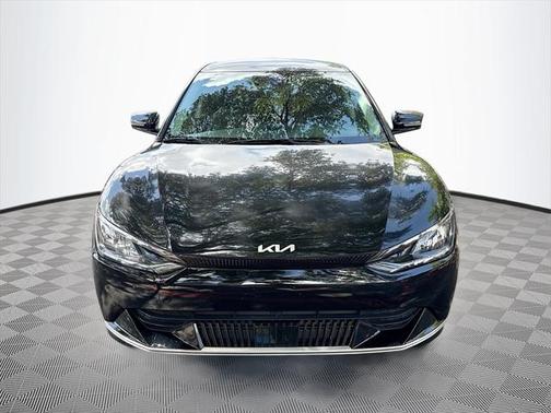 2023 Kia EV6 Wind