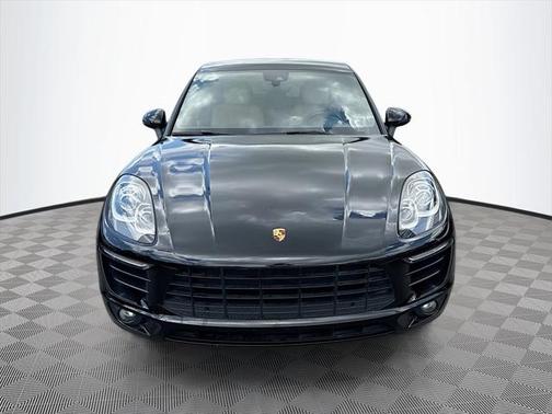 2018 Porsche Macan Base