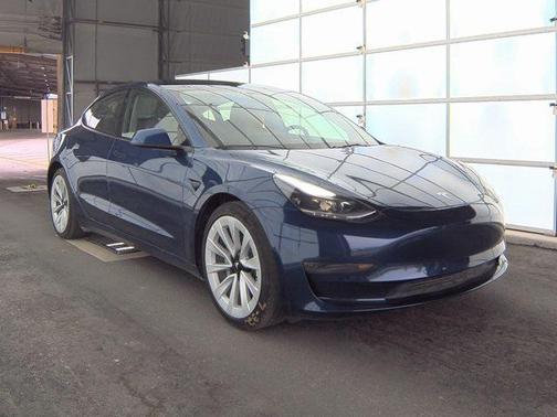 2022 Tesla Model 3 Standard Range