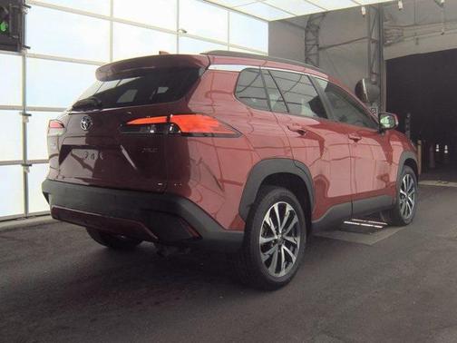 2022 Toyota Corolla Cross XLE