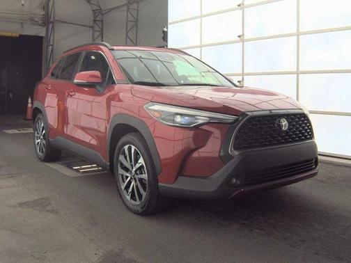 2022 Toyota Corolla Cross XLE