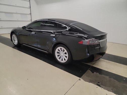 2018 Tesla Model S 75D