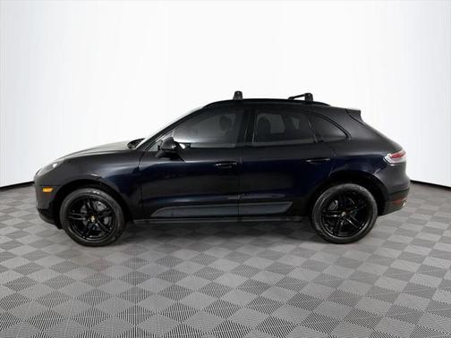 2020 Porsche Macan Base